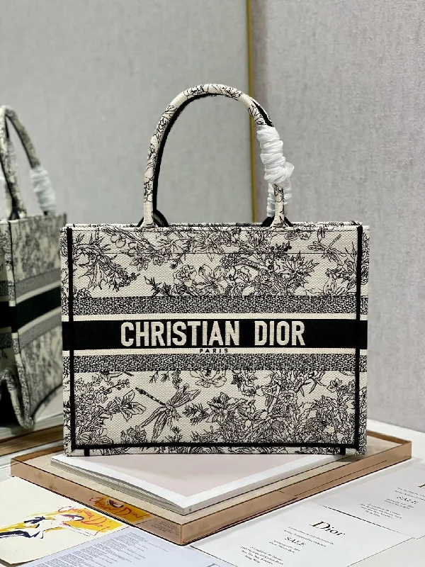 Christian Dior MeChristian Diorum Book Tote