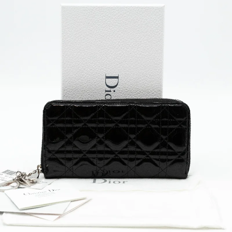 Lady Dior Voyageur Wallet Black Patent Leather