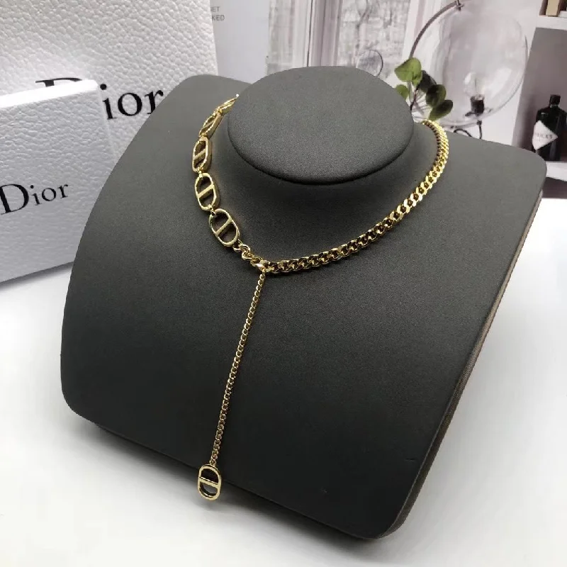 EN - Lux Necklace Christian Dior007