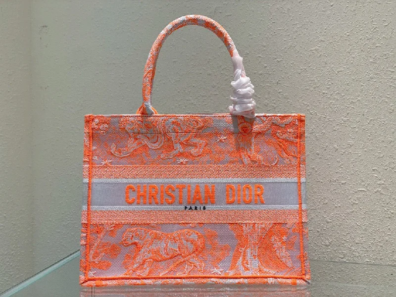 Christian Dior MeChristian Diorum Book Tote