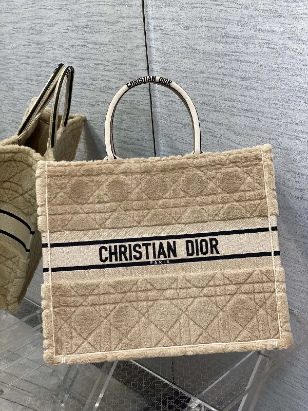 Christian Dior - Luxury Bags  362